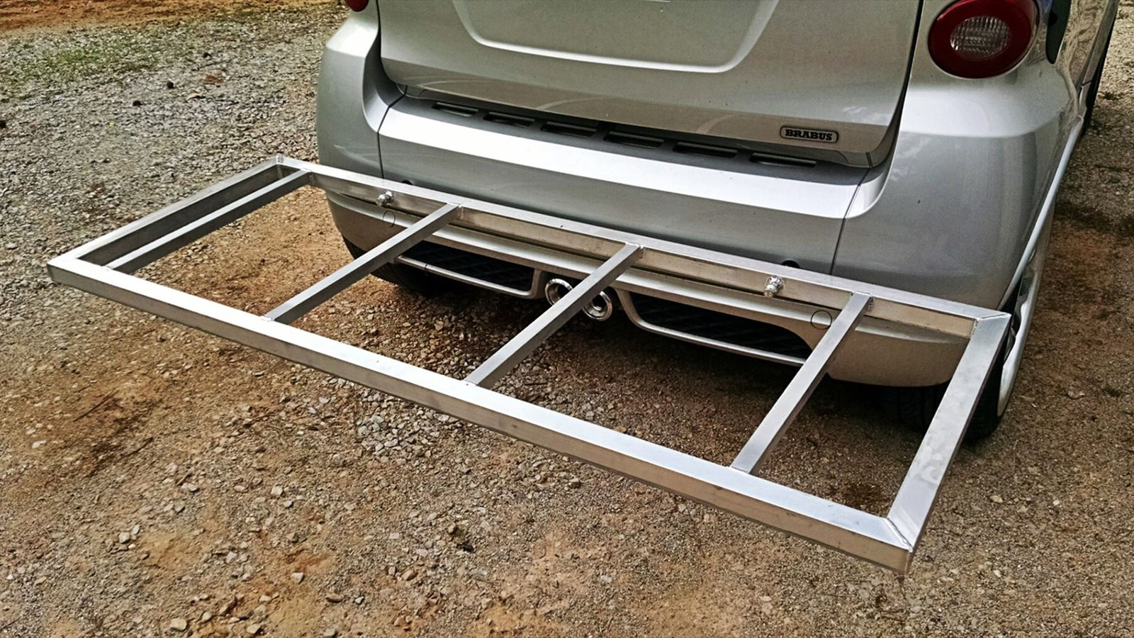 Smart Car - Storage Rack Photo