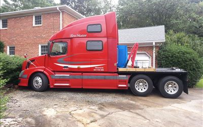 2006 Volvo 780 RV and Smart car  hauler